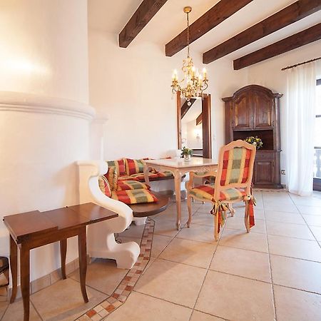 Romantik Villa Андекс Екстериор снимка